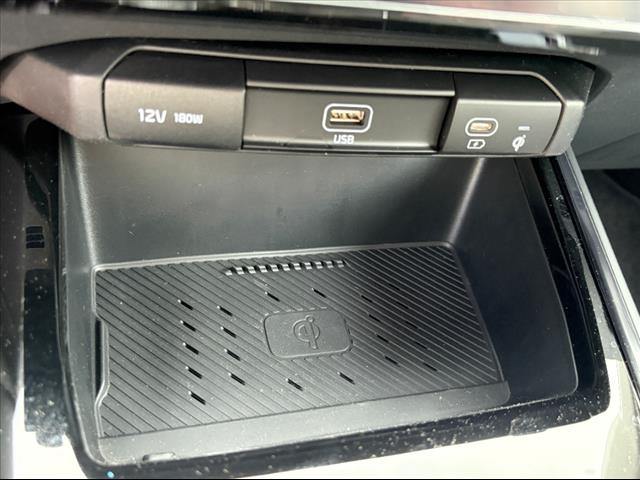 2025 Kia Niro EX - Photo 15