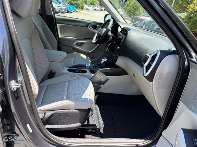 2025 Kia Soul LX - Photo 15