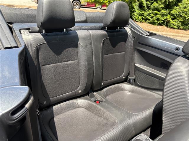 2018 Volkswagen Beetle Convertible SE - Photo 16