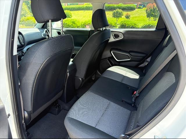 2020 Kia Soul LX - Photo 17