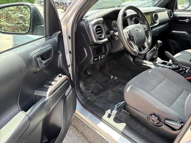 2017 Toyota Tacoma TRD Off-Road - Photo 18