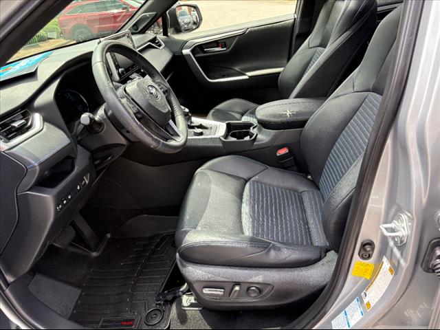 2019 Toyota RAV4 Hybrid Hybrid XSE - Photo 18