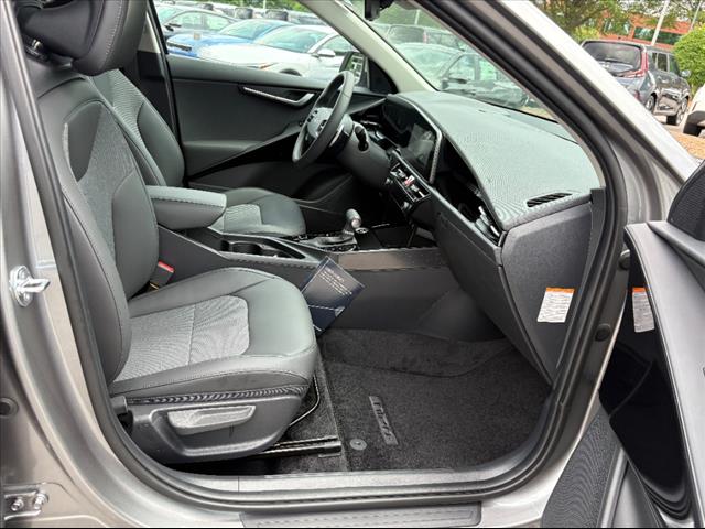 2025 Kia Niro EX - Photo 19