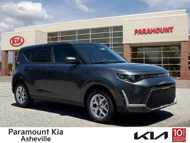 2025 Kia Soul LX - Photo 1