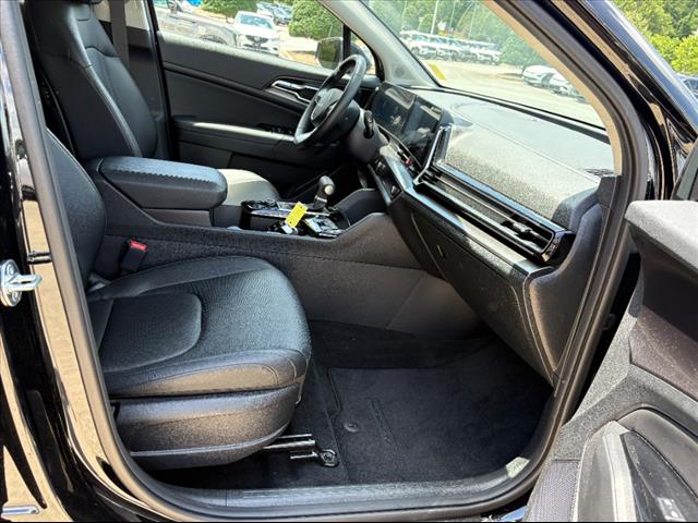 2025 Kia Sportage EX - Photo 20