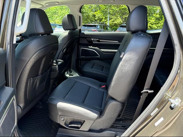 2025 Kia Telluride S - Photo 20