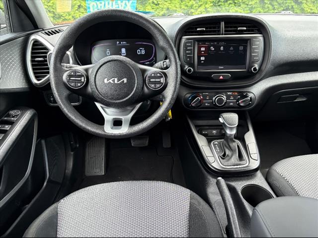 2023 Kia Soul LX - Photo 20