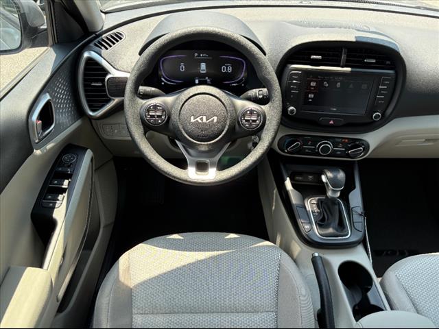 2025 Kia Soul LX - Photo 20