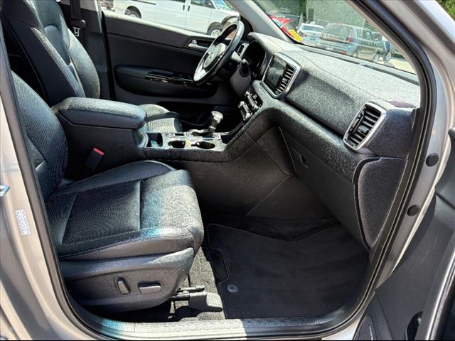 2022 Kia Sportage EX - Photo 20
