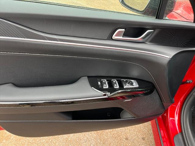 2025 Kia K5 GT-Line - Photo 21