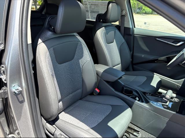 2025 Kia Niro EX Touring - Photo 21