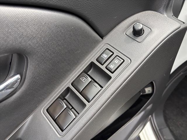 2023 Nissan Frontier SV - Photo 22