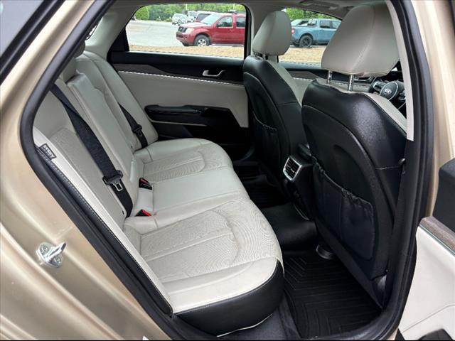 2021 Kia K5 EX - Photo 22