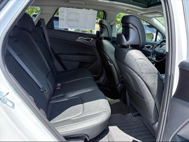 2026 Kia Sportage EX - Photo 22