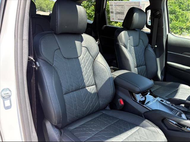 2025 Kia Telluride EX X-Pro - Photo 22