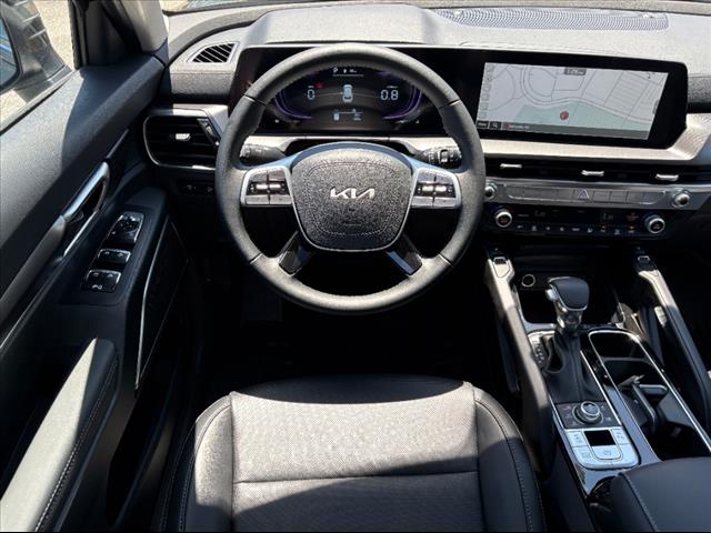 2025 Kia Telluride S - Photo 22