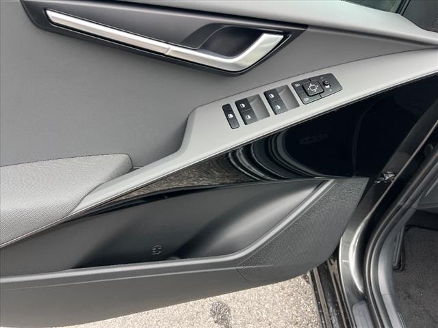 2025 Kia Niro EX - Photo 22