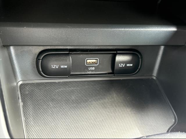 2024 Kia Soul LX - Photo 22