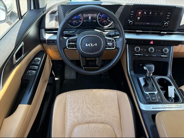 2024 Kia Carnival LX - Photo 22