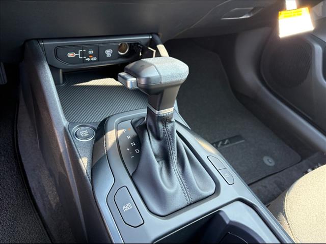 2025 Kia K4 LXS - Photo 23
