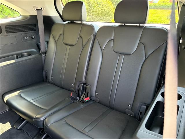 2024 Kia Sorento S - Photo 23