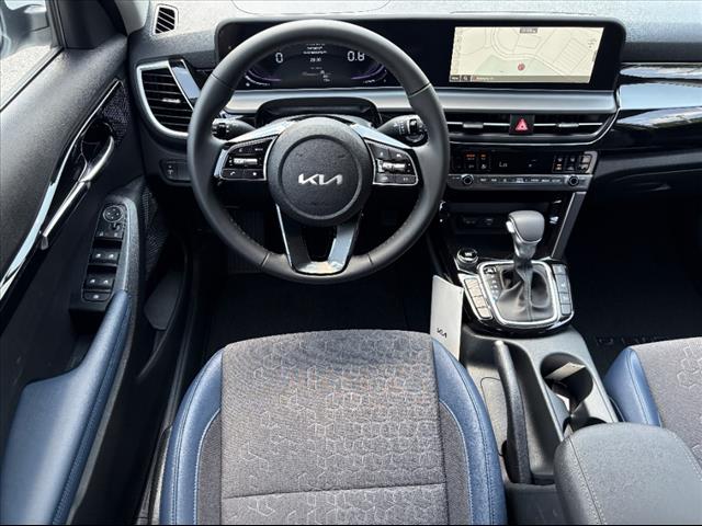 2025 Kia Seltos S - Photo 23