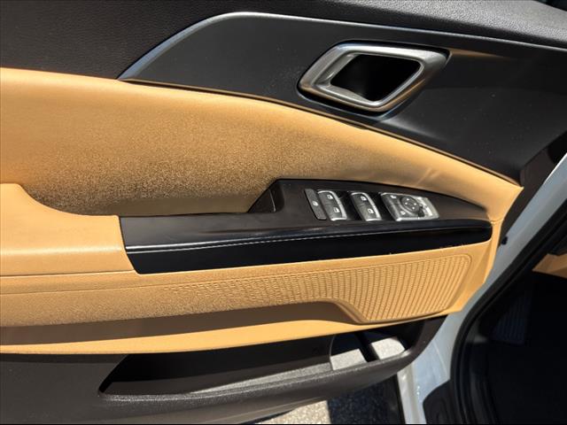 2024 Kia Carnival LX - Photo 23