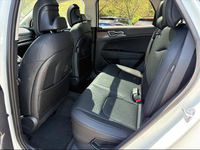 2025 Kia Sportage Hybrid EX - Photo 23