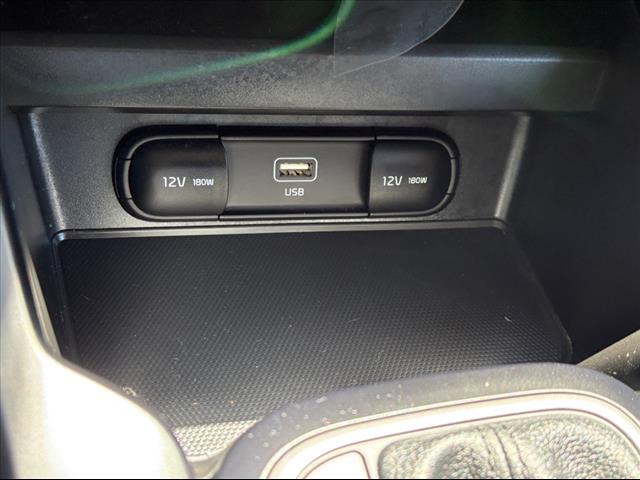 2024 Kia Soul LX - Photo 24