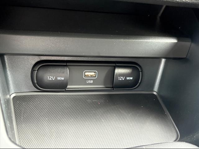 2025 Kia Soul LX - Photo 24
