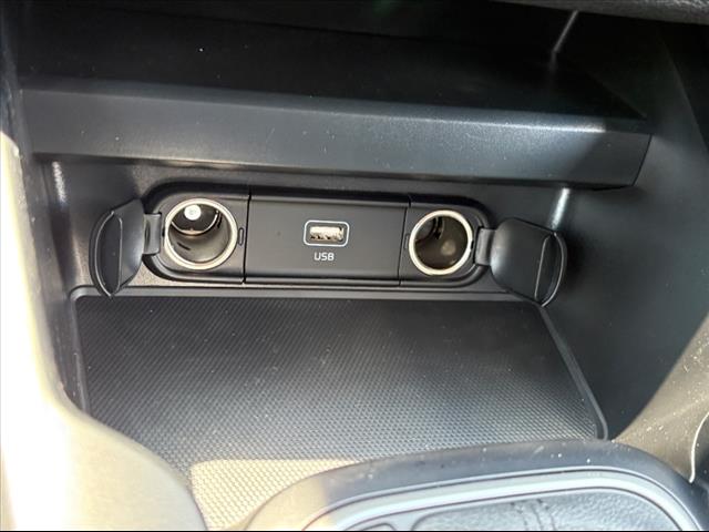 2025 Kia Soul LX - Photo 24