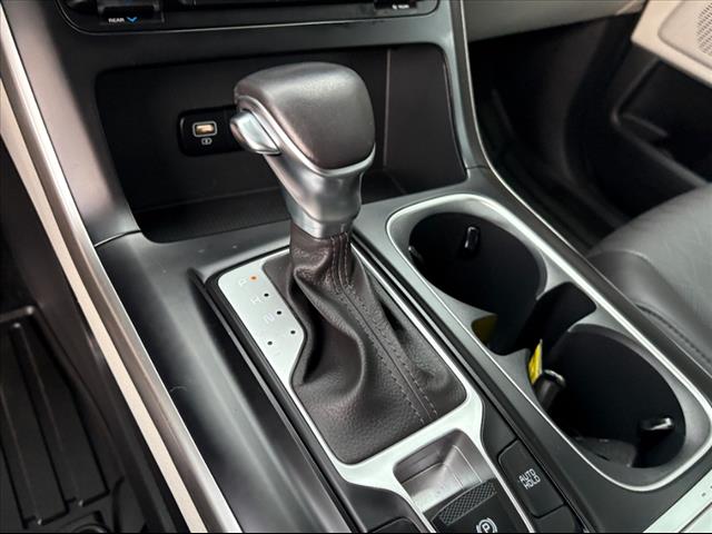 2023 Kia Carnival LX - Photo 24