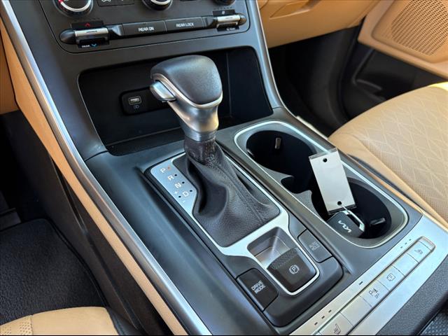 2024 Kia Carnival LX - Photo 24