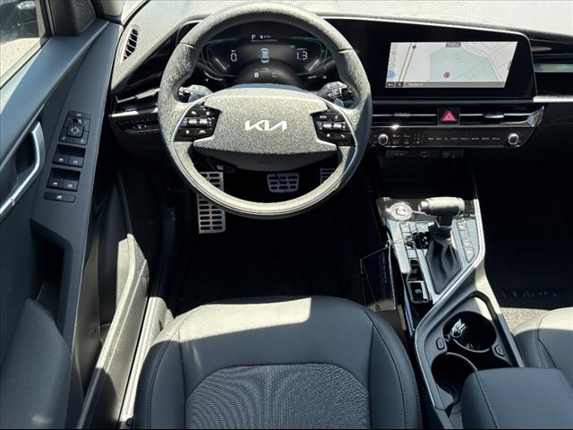 2025 Kia Niro EX Touring - Photo 25