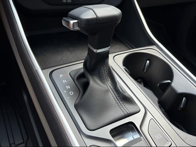 2025 Kia Carnival LXS - Photo 25