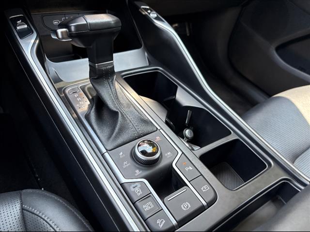 2024 Kia Sorento S - Photo 26