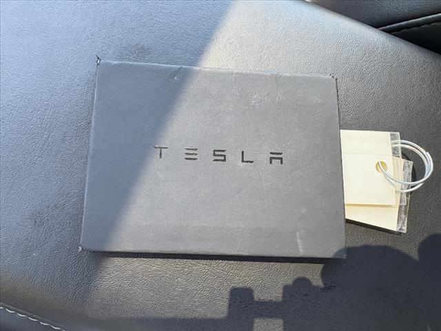2021 Tesla Model Y Long Range - Photo 26