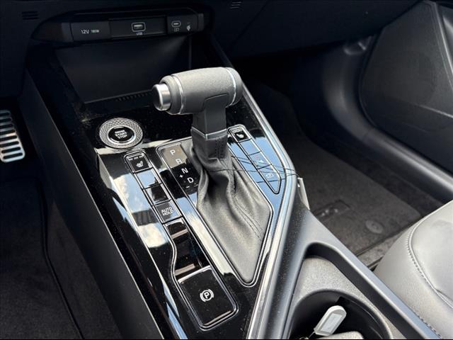 2025 Kia Niro EX Touring - Photo 26