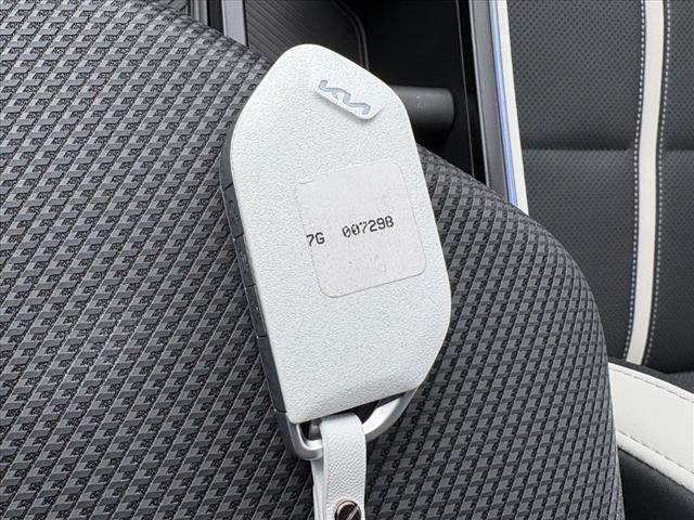 2025 Kia EV6 GT-Line - Photo 27