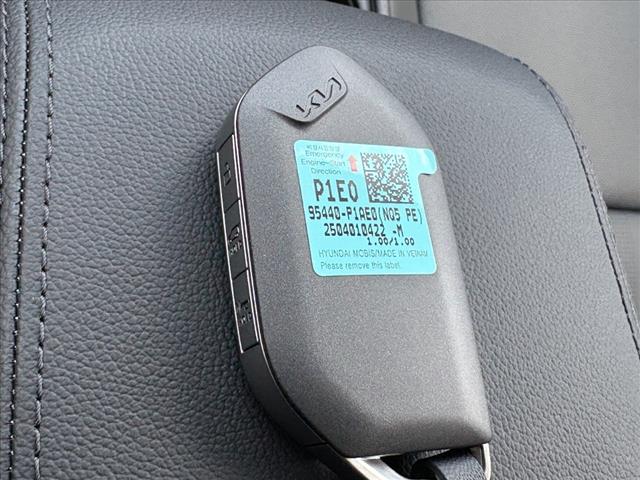 2026 Kia Sportage EX - Photo 27