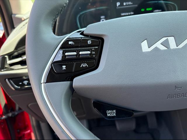 2025 Kia Niro EX - Photo 27