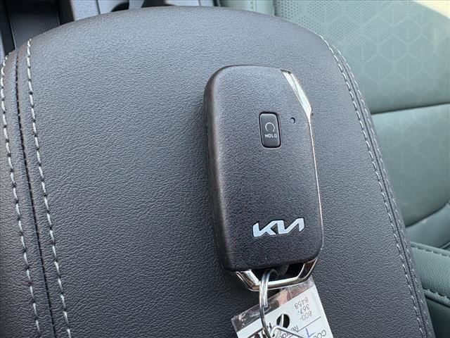 2025 Kia Seltos SX - Photo 27