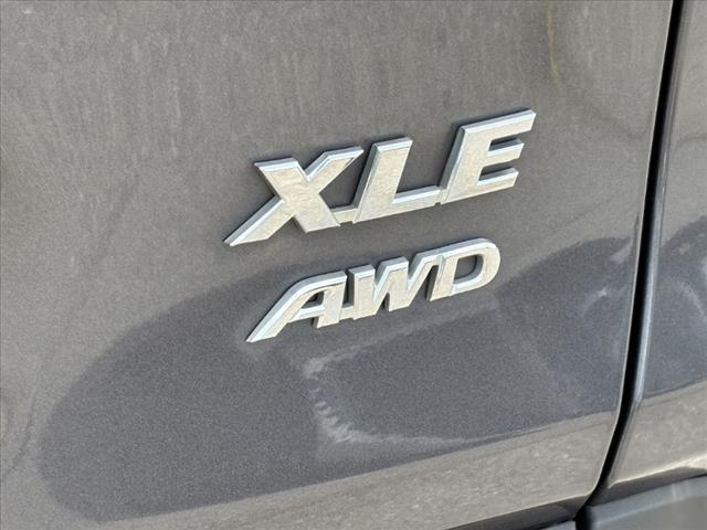 2019 Toyota RAV4 XLE - Photo 28