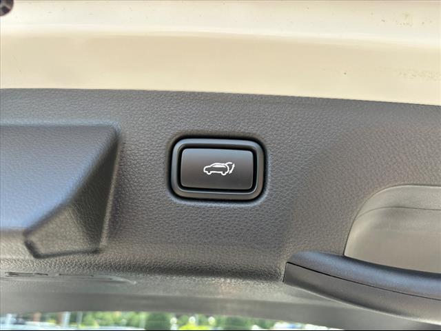 2025 Kia Seltos SX - Photo 28