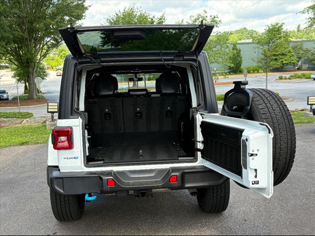 2023 Jeep Wrangler Sahara - Photo 29