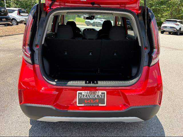 2025 Kia Soul LX - Photo 29