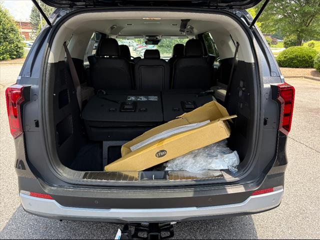 2025 Kia Carnival LXS - Photo 29