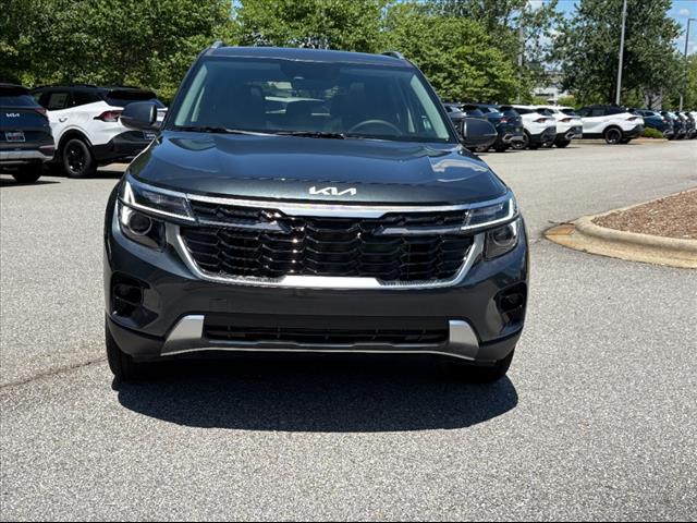 2025 Kia Seltos EX - Photo 2