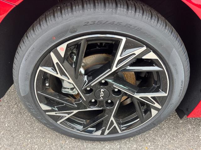 2025 Kia K5 GT-Line - Photo 30
