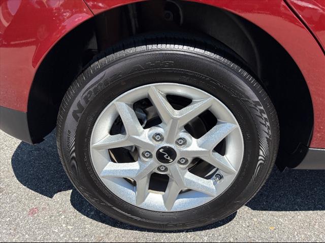 2024 Kia Soul LX - Photo 30